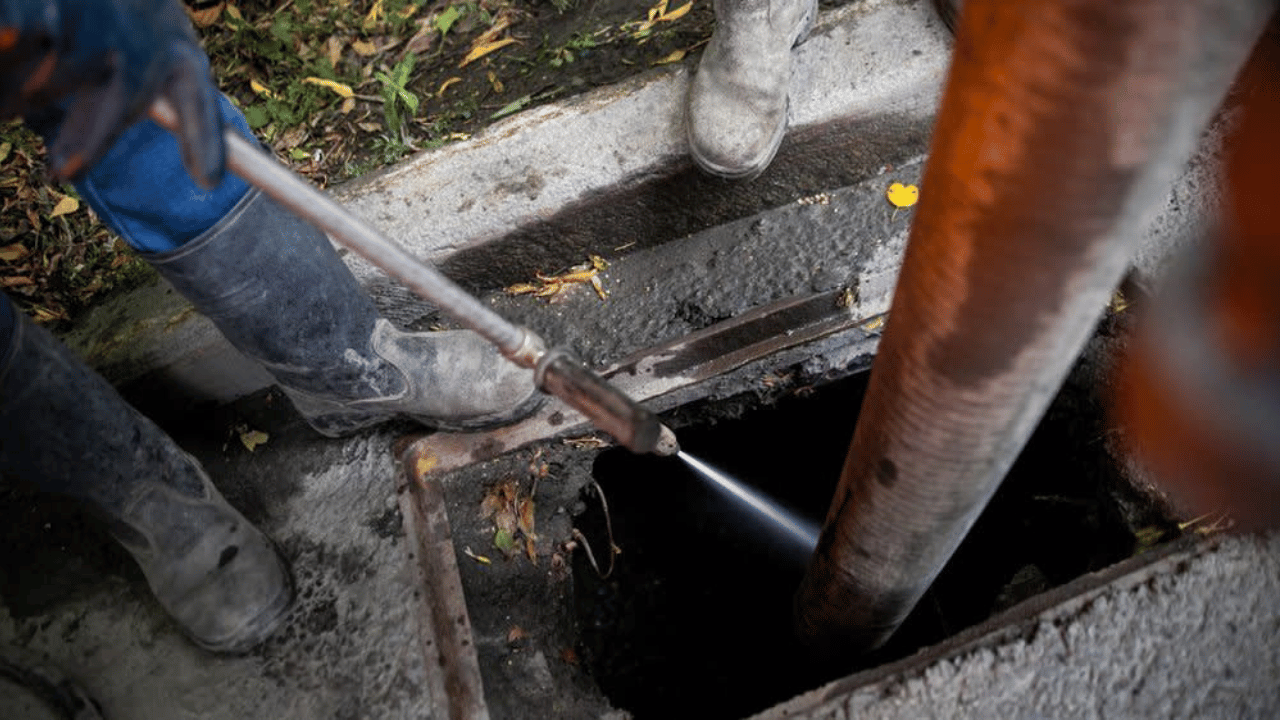 hydro jet sewer cleaning